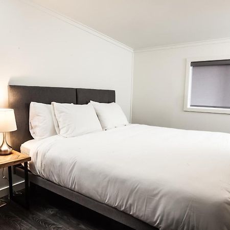 Novlan Suite By Revelstoke Vacations ภายนอก รูปภาพ