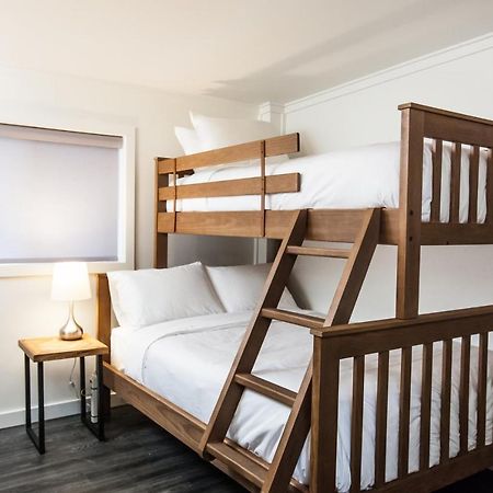 Novlan Suite By Revelstoke Vacations ภายนอก รูปภาพ