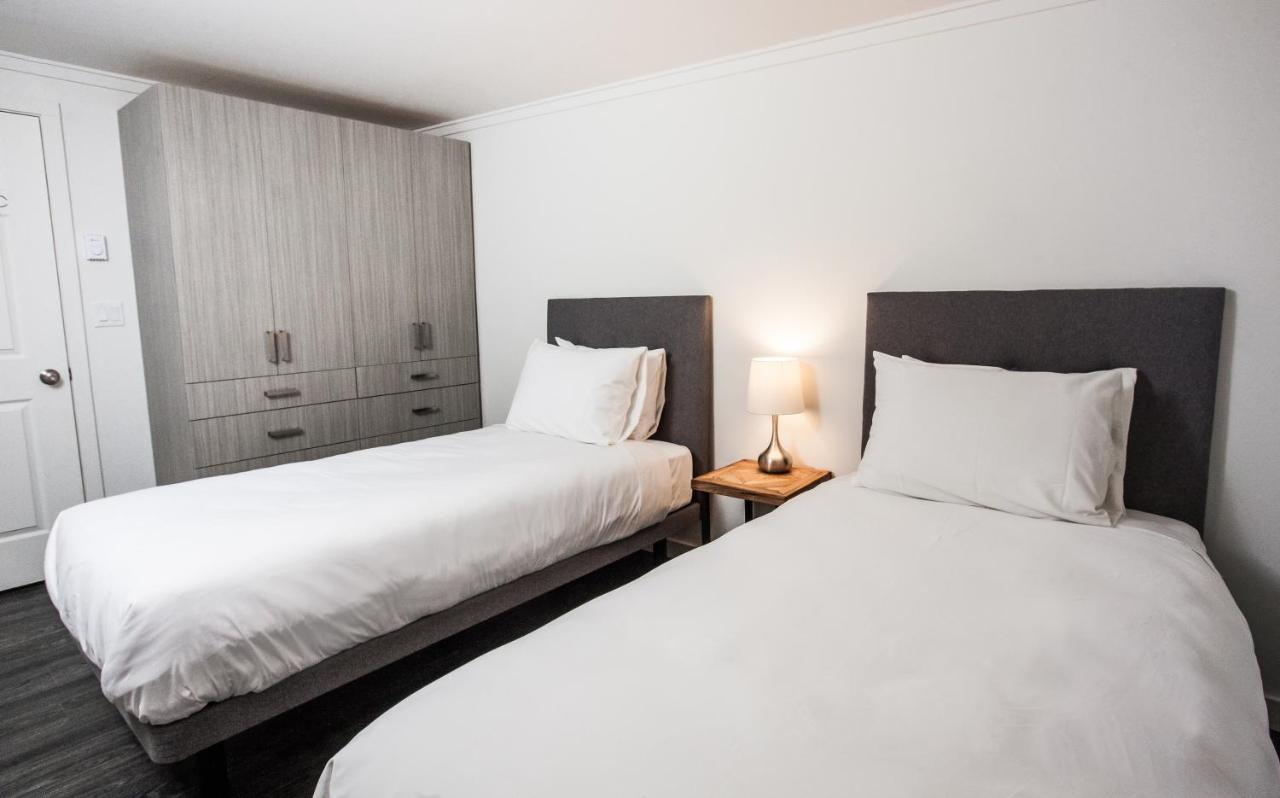 Novlan Suite By Revelstoke Vacations ภายนอก รูปภาพ